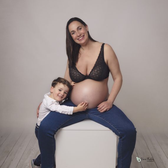 Estudio fotos embarazo